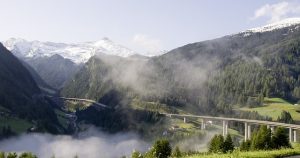 Autobaan in Tirol